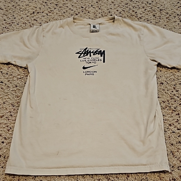 Nike Stussy Collaboration T-Shirt - Picture 1 of 7